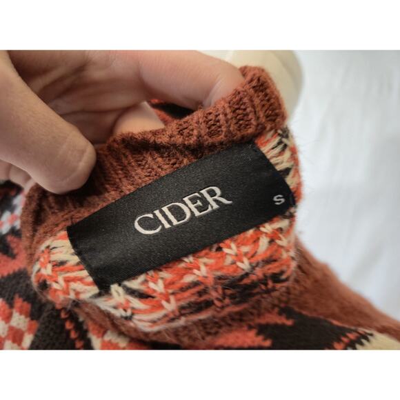 CIDER Womens Multicolor Aztec Pattern Knitted Crop Vest Small - Picture 7 of 7